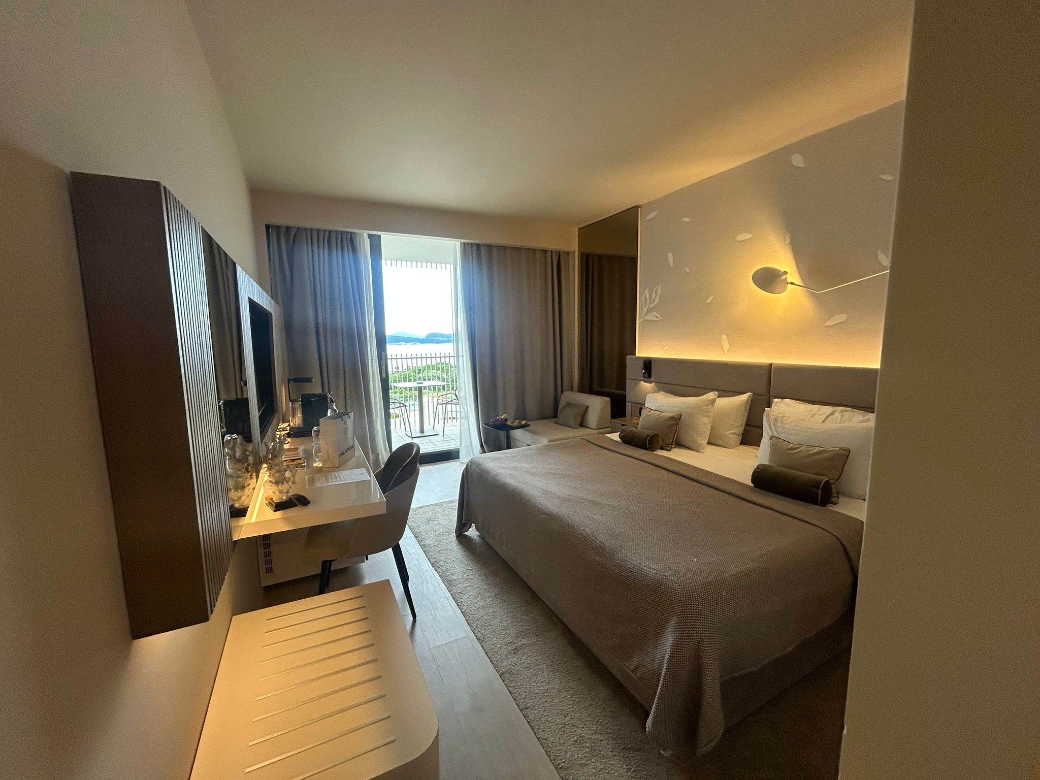 A bedroom at the Valamar Lacroma Hotel